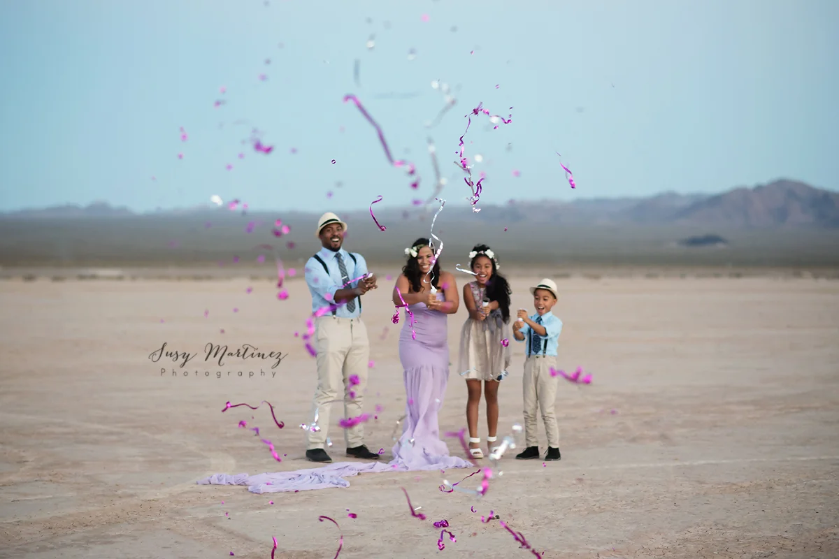 gender reveal session, it's a girl | Las Vegas Desert Maternity Photographer