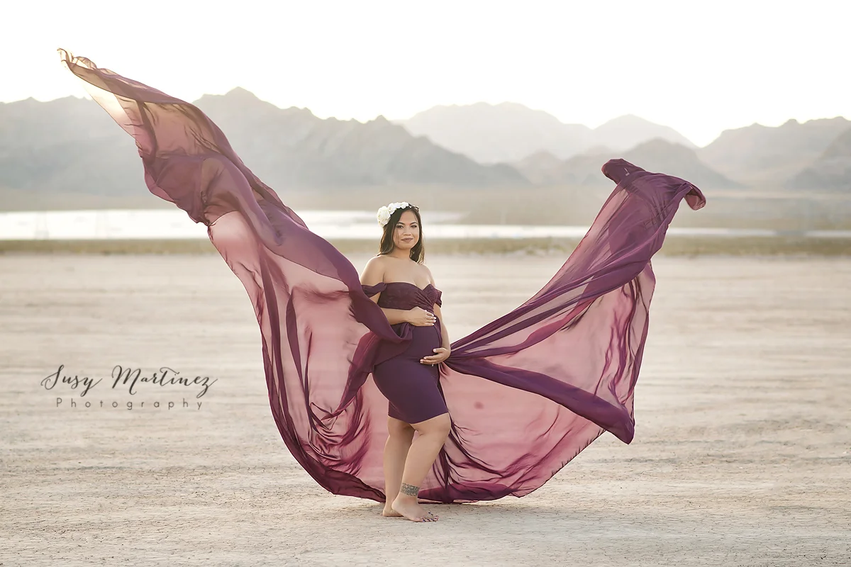 Las Vegas Desert Maternity Photographer