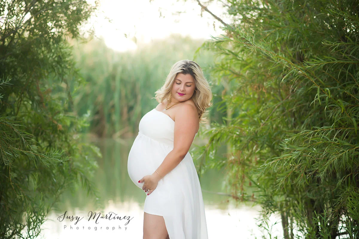 Las Vegas Maternity Photographer