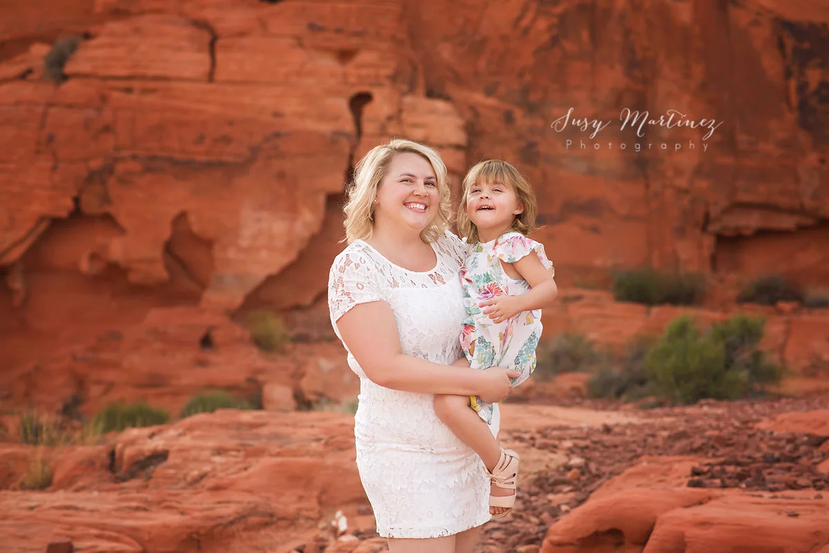 Valley of Fire Family Photographer