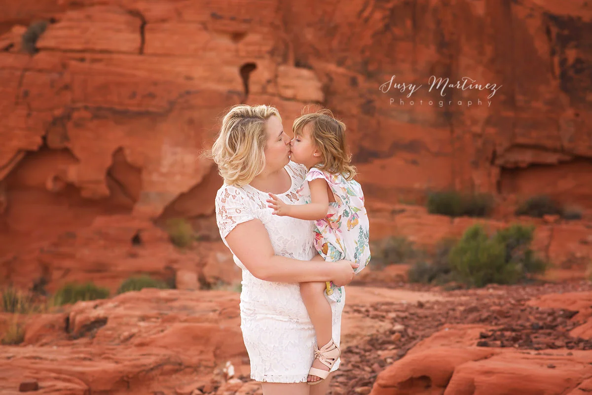 Valley of Fire Family Photographer