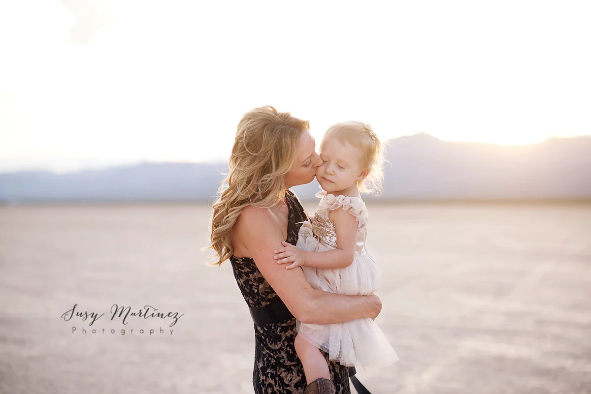 Dry Lake Bed Family Photographer