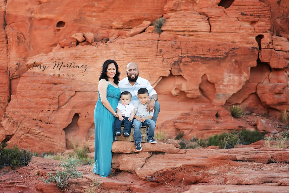 Las Vegas Family Photographer | Valley of Fire