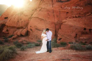 Maternity Photos at Valley of Fire | Bump to Baby Photographer