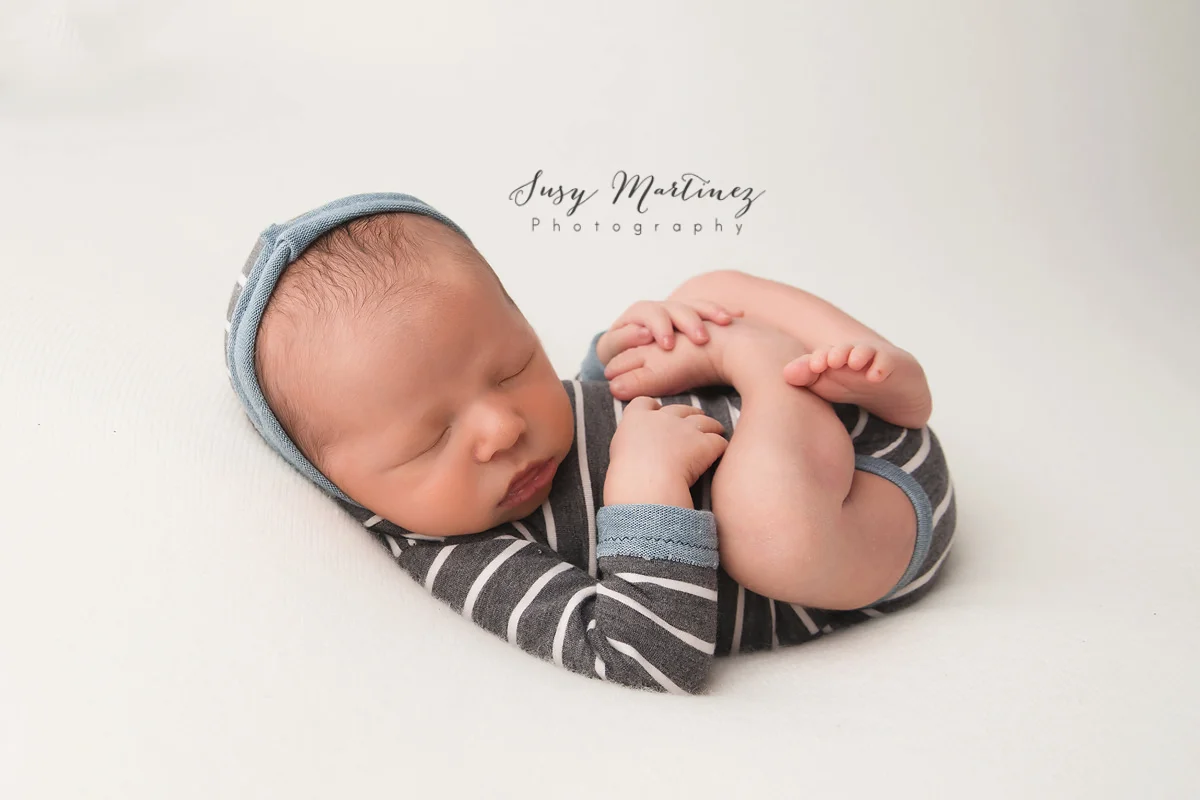 Henderson Newborn Photographer