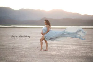 Maternity Photos at Dry Lake Bed