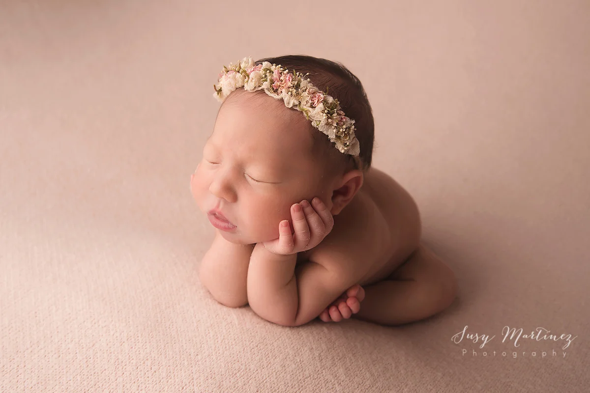 newborn portraits by Nevada newborn photographer Susy Martinez Photography