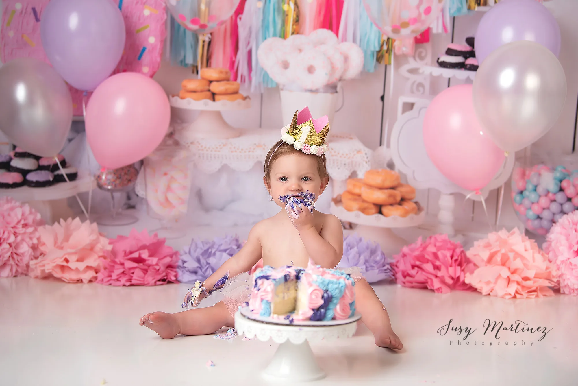 first birthday pastel cake smash in Las Vegas