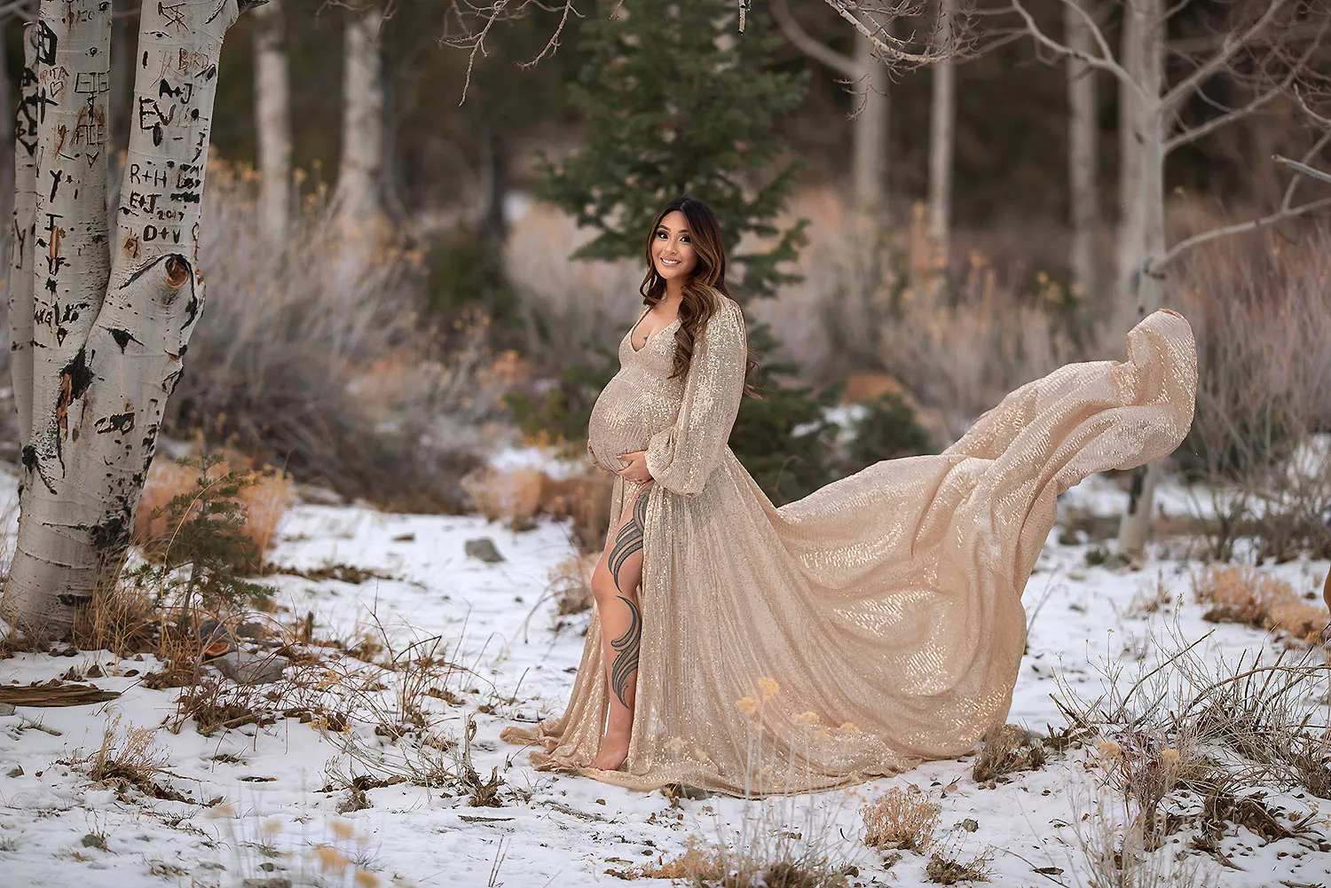 las maternity photography winter outdoor photo session