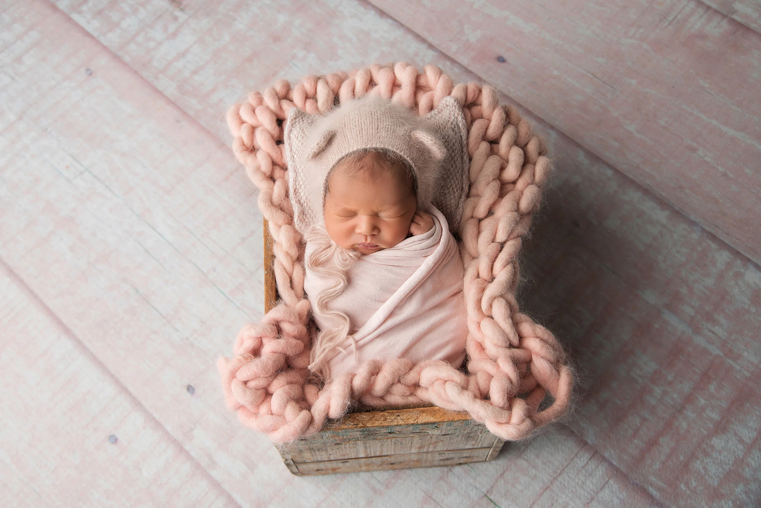 las vegas luxury newborn photography session