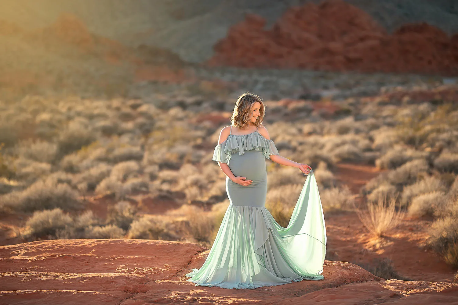 outdoor maternity portraits las vegas valley of fire