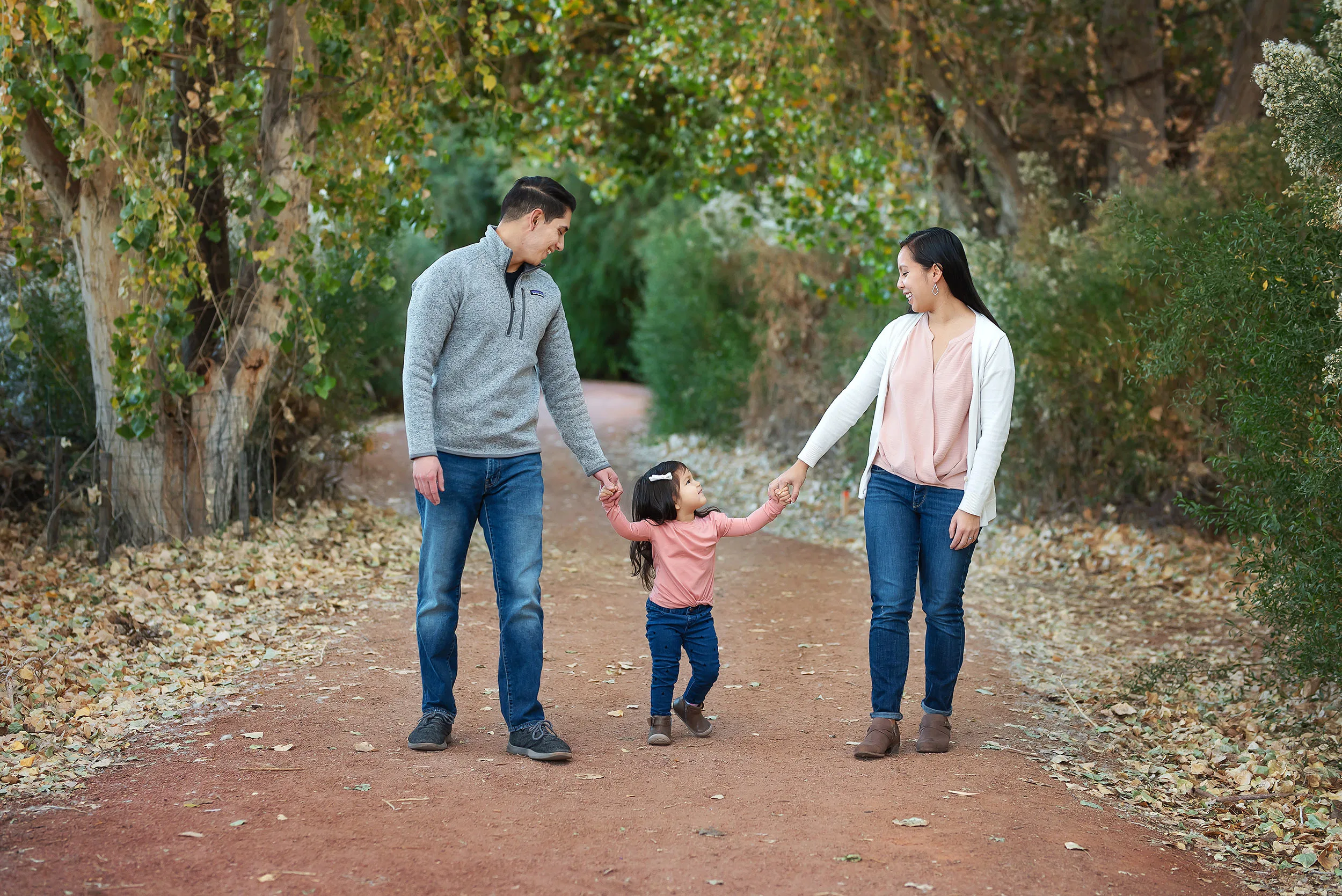 wetlands-las-vegas-family-photography