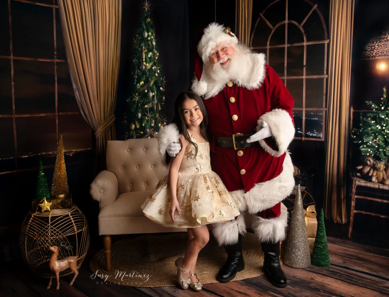 Christmas Models 0086crop Las Vegas Santa Session